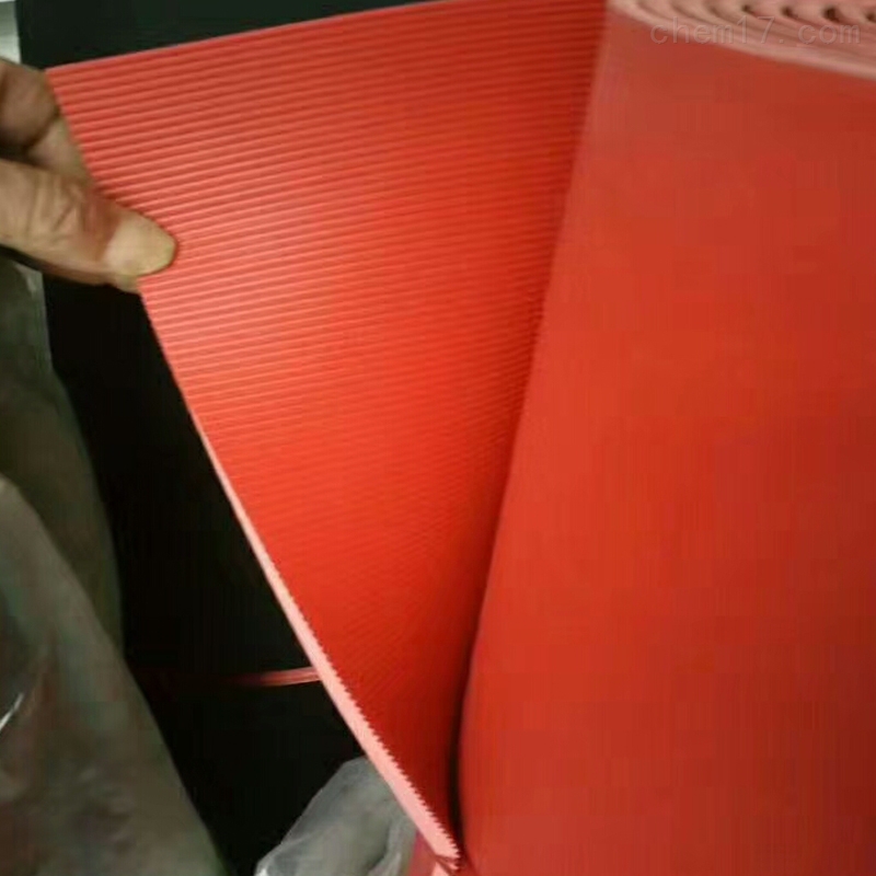 红色防滑绝缘垫